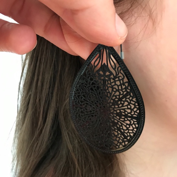 Earring bundle ✨ - Picture 4 of 4